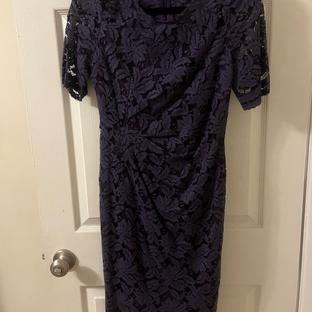 Elegant Blue Sheath Dress with Crew Neck for Weddings